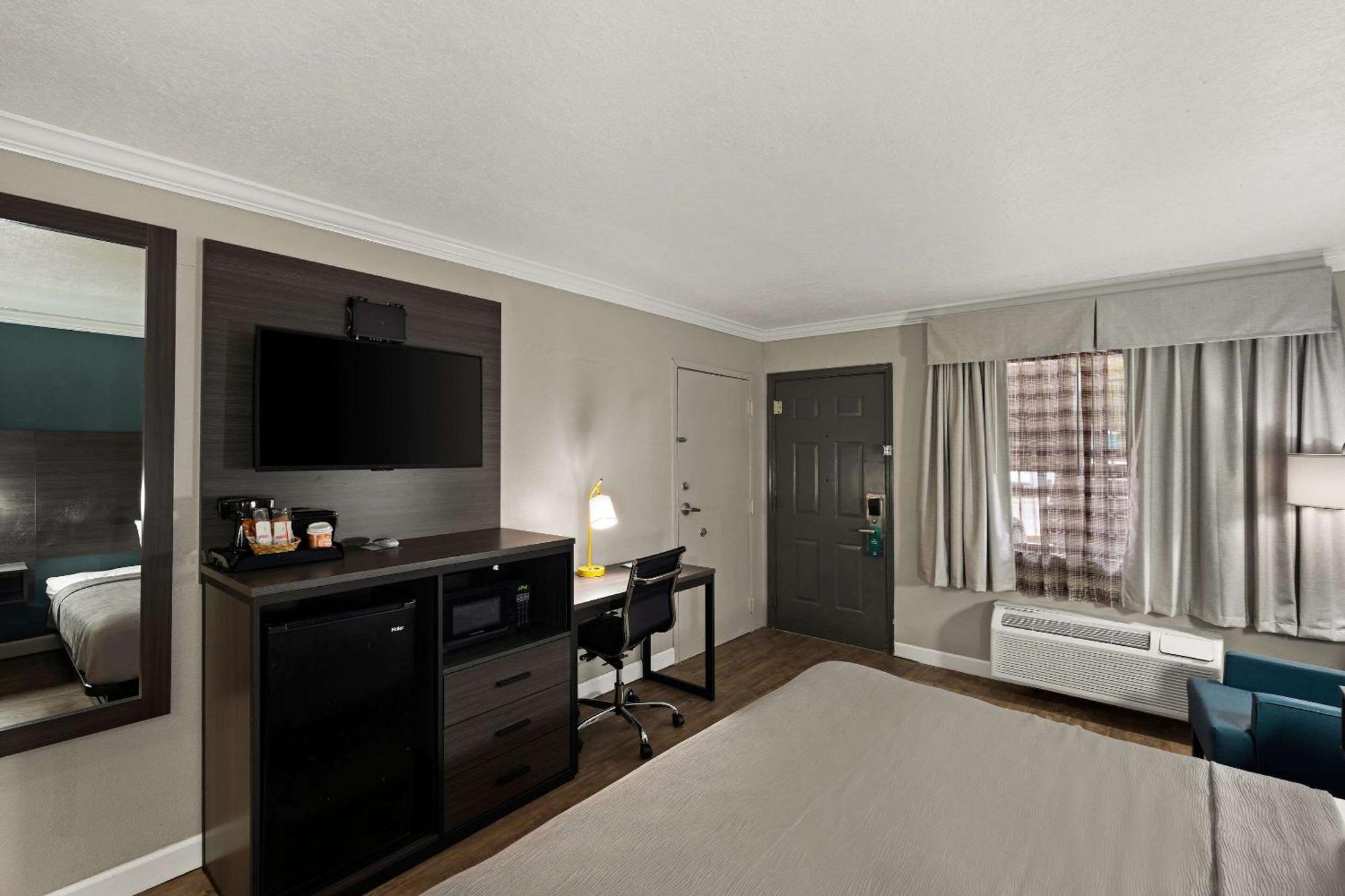 Quality Inn Ocean Springs Ngoại thất bức ảnh